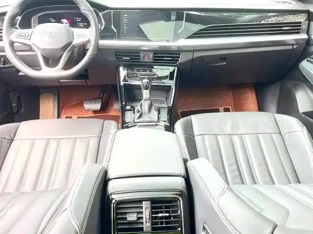 Volkswagen Passat — фото 2