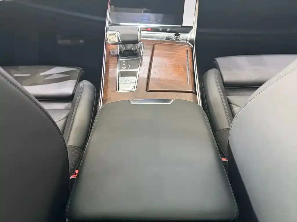 Audi A7 2021 из CN, фото 5