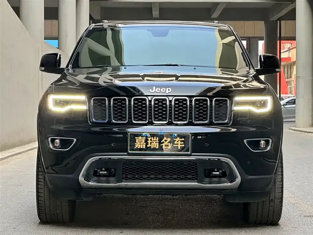 Jeep Grand Cherokee (Import) 2022 из CN, фото 7