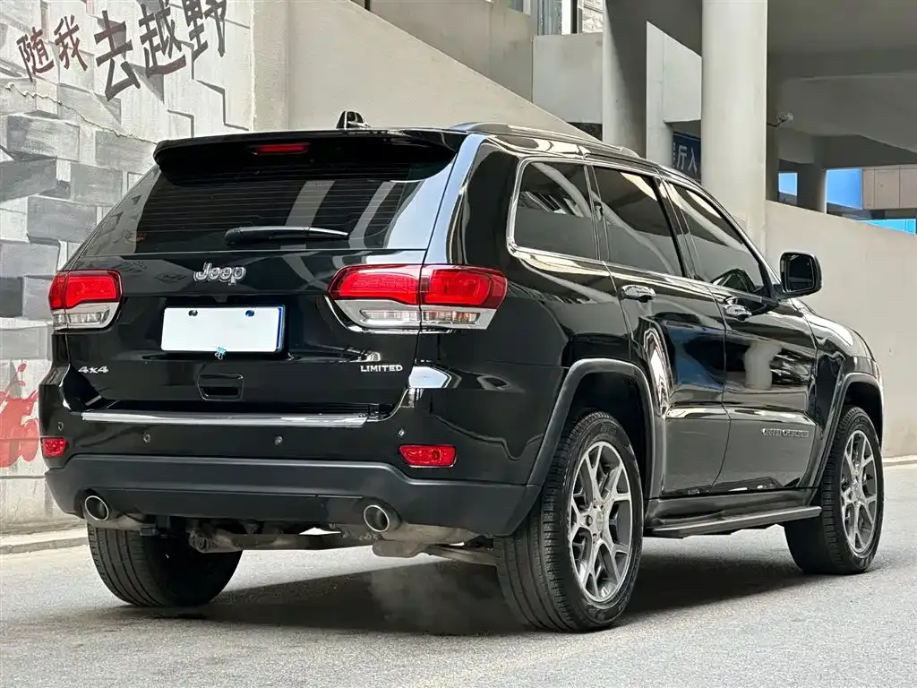 Jeep Grand Cherokee (Import) 2022 из CN, фото 4