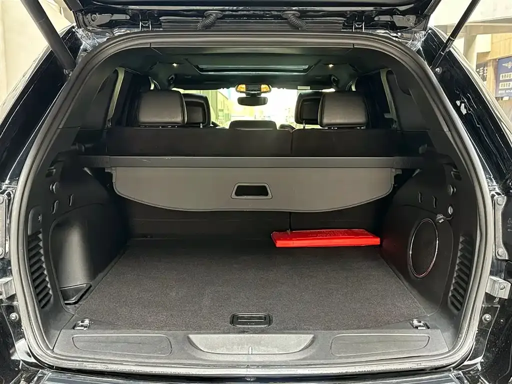 Jeep Grand Cherokee (Import) 2022 из CN, фото 5
