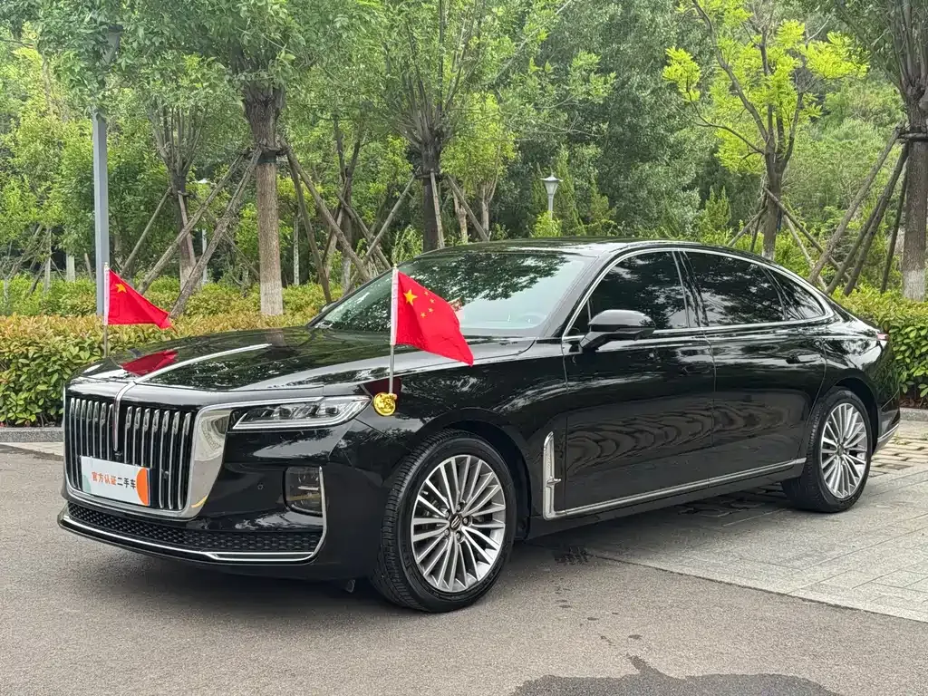 Hongqi H9 — фото 1