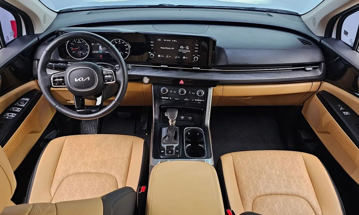 Kia Carnival 2023 из KR, фото 8