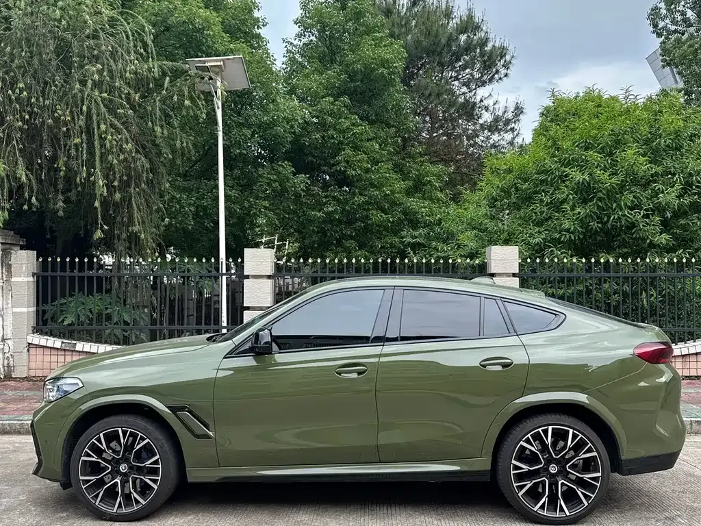 BMW X6 M 2022 из CN, фото 5