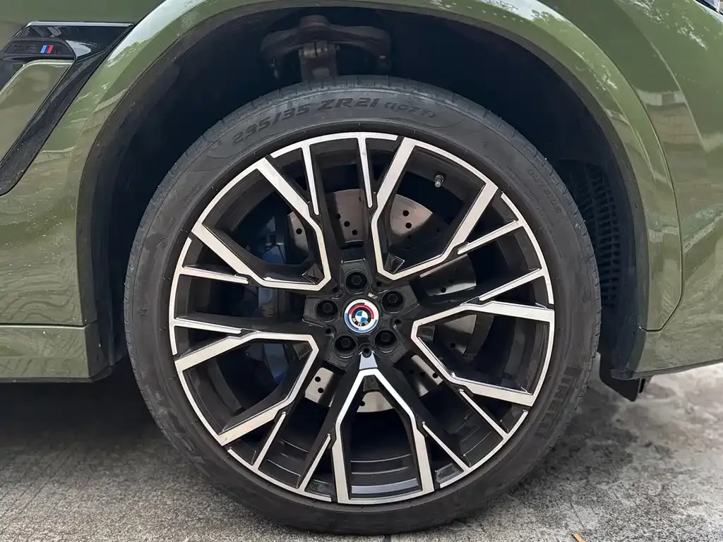 BMW X6 M 2022 из CN, фото 4