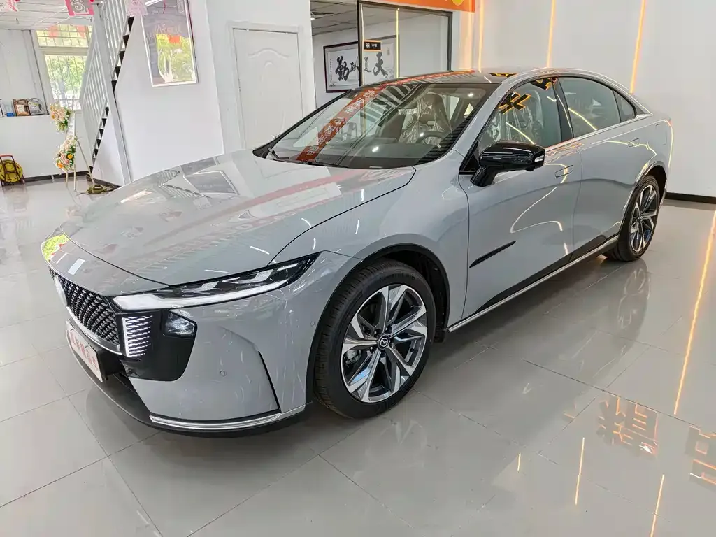 Mazda EZ-6
