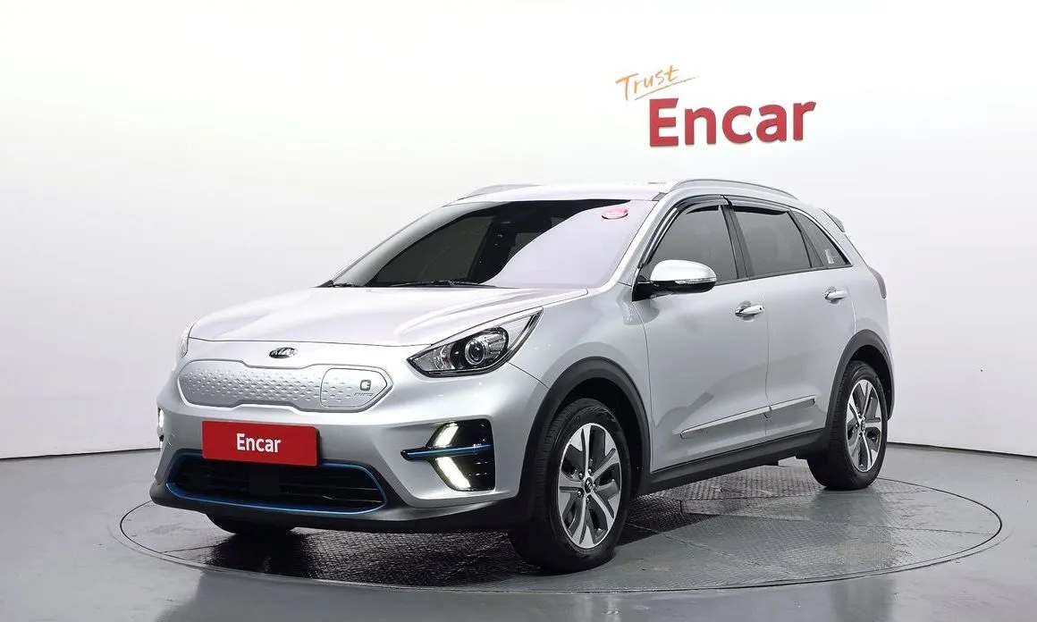 Kia Niro — фото 1