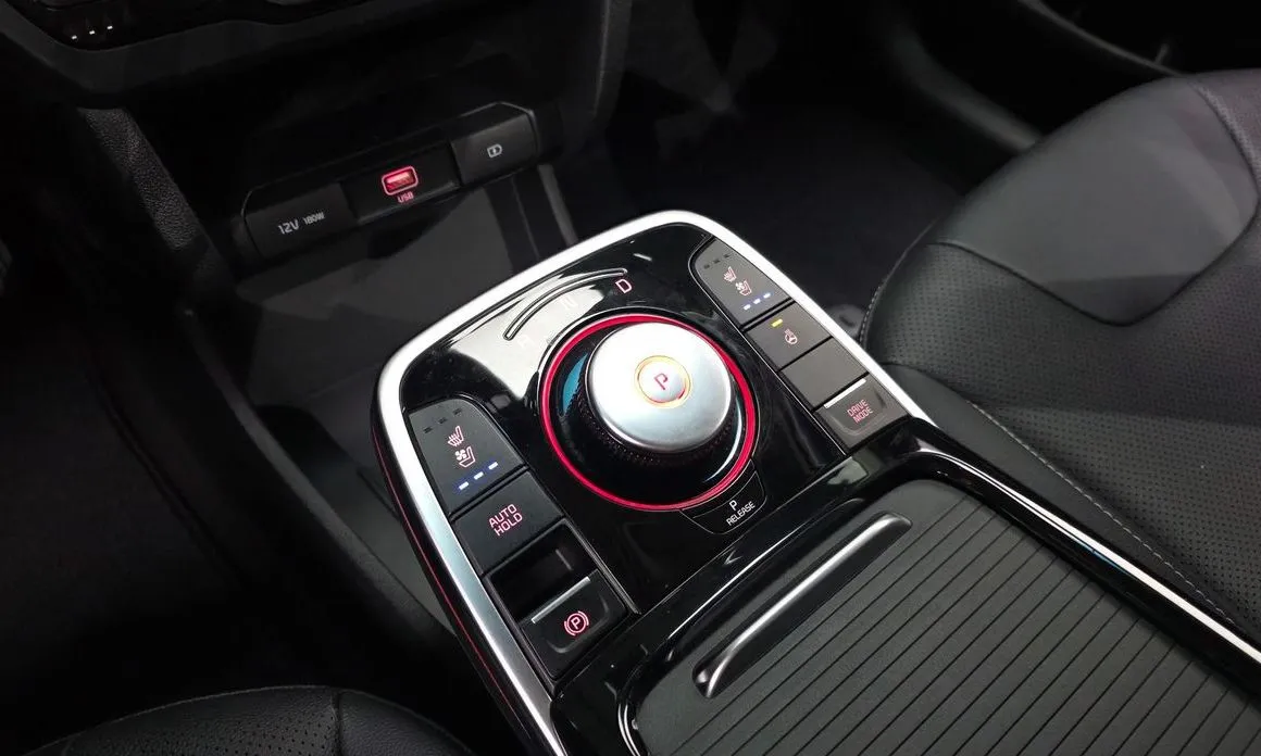 Kia Niro — фото 3