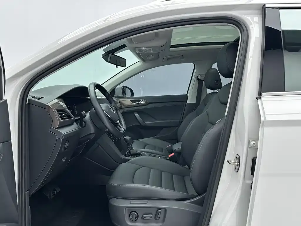 Volkswagen Tharu 2022 из CN, фото 6