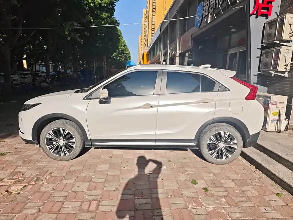 Mitsubishi Eclipse Cross 2023 из CN, фото 6