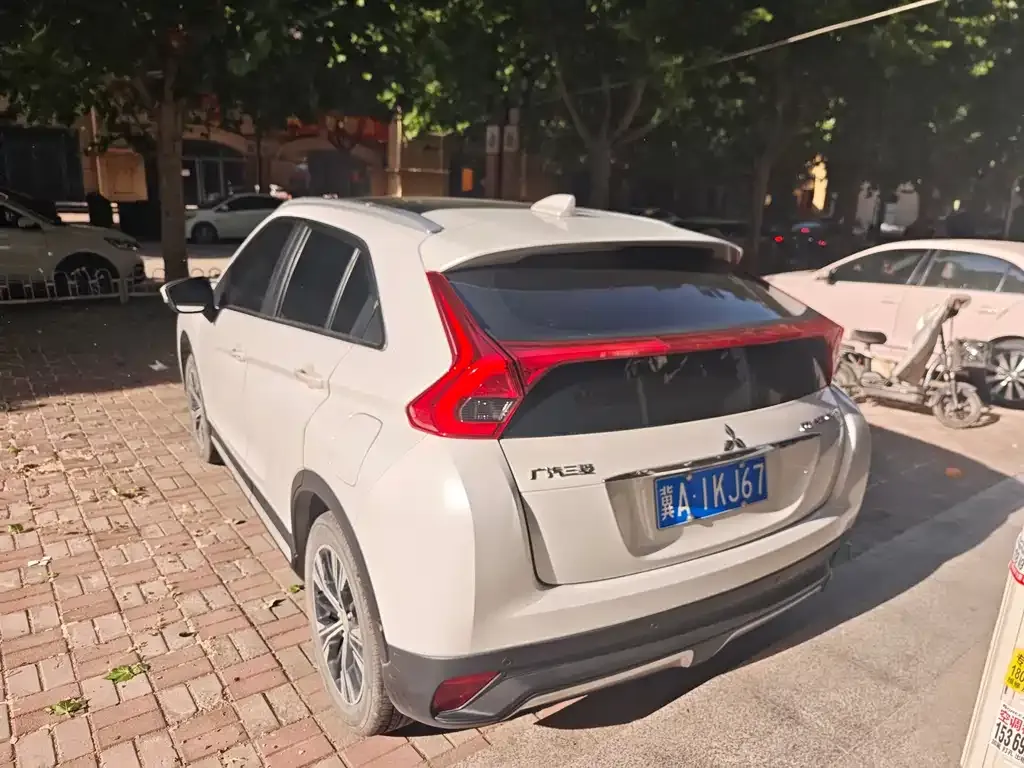 Mitsubishi Eclipse Cross 2023 из CN, фото 4