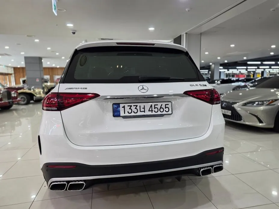 Mercedes-Benz GLE-Class — фото 4