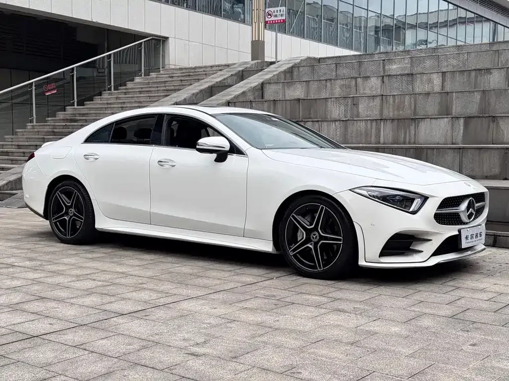 Mercedes-Benz CLS — фото 7