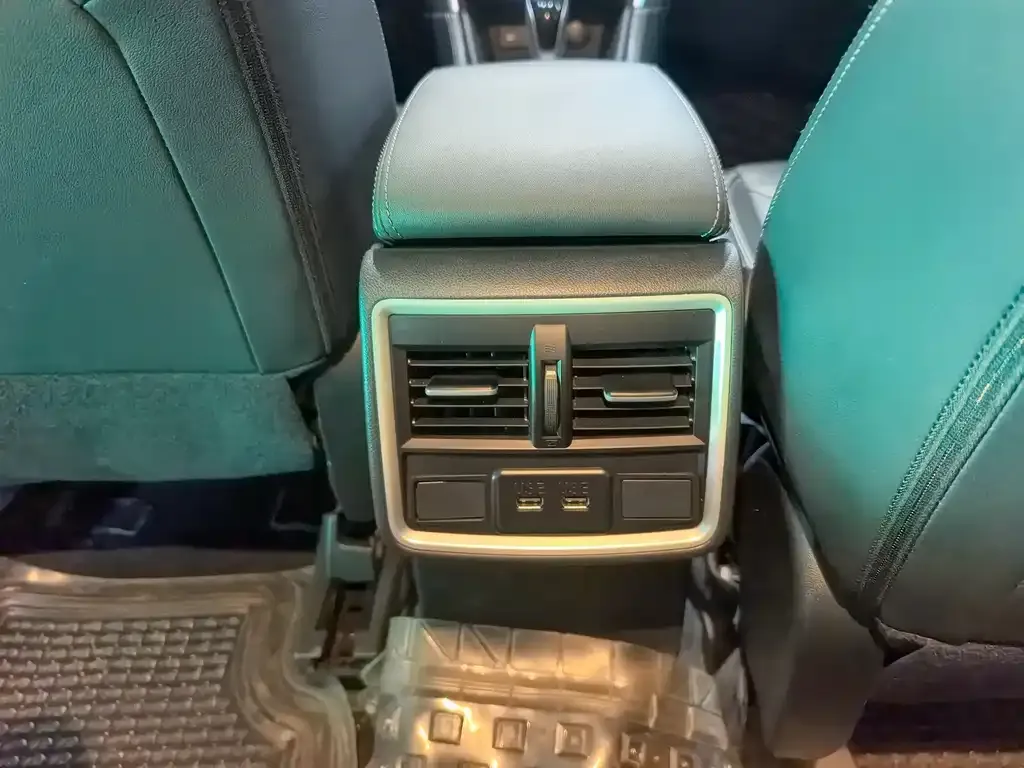 Subaru Forester 2021 из CN, фото 3