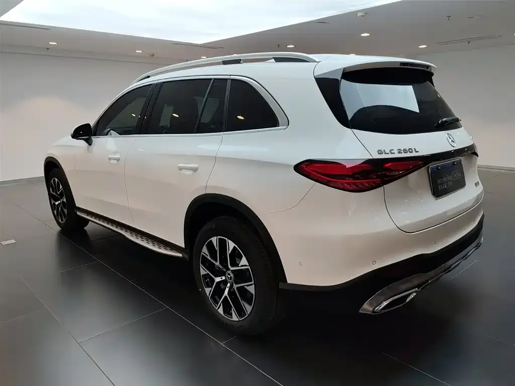 Mercedes-Benz GLC — фото 7