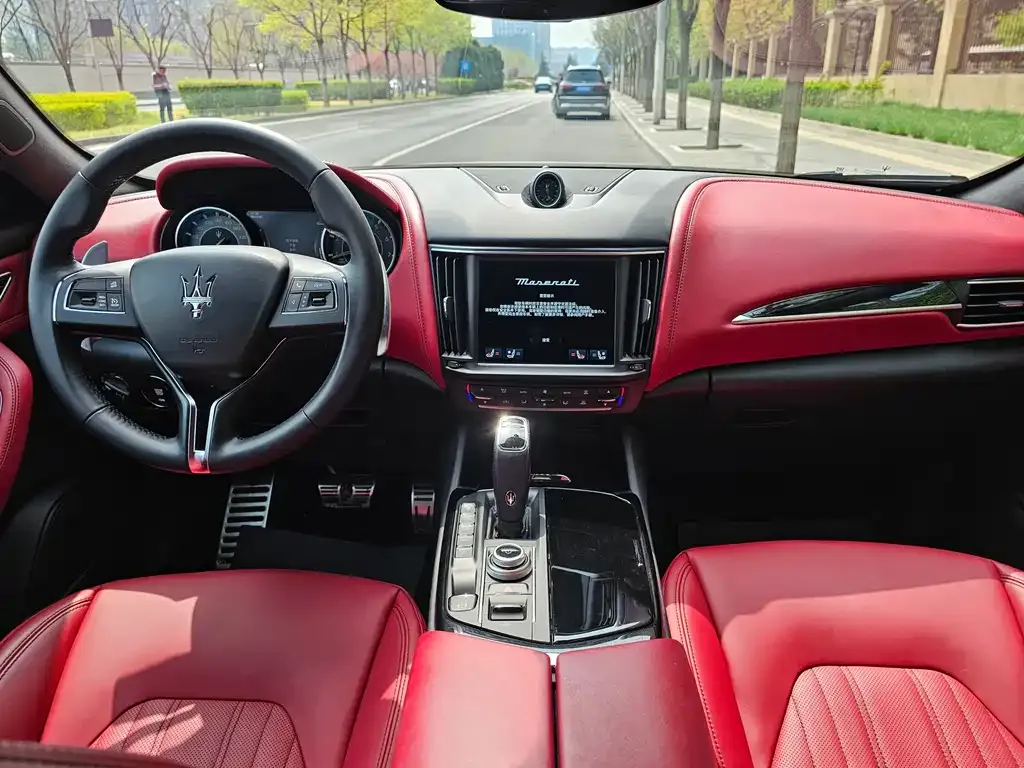 Maserati Levante 2022 из CN, фото 4