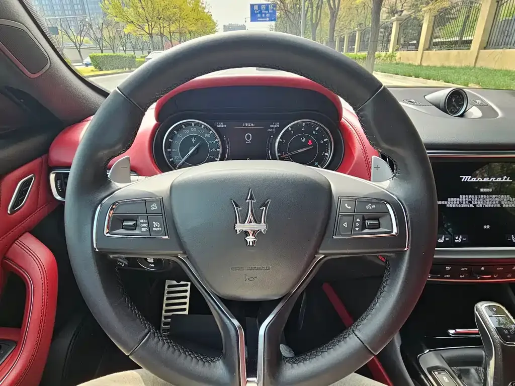 Maserati Levante 2022 из CN, фото 10