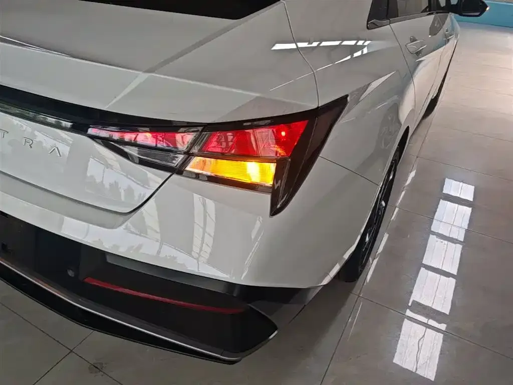 Hyundai Elantra 2026 из CN, фото 4