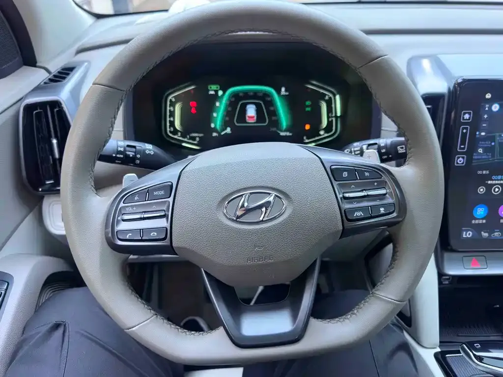 Hyundai ix35 — фото 10