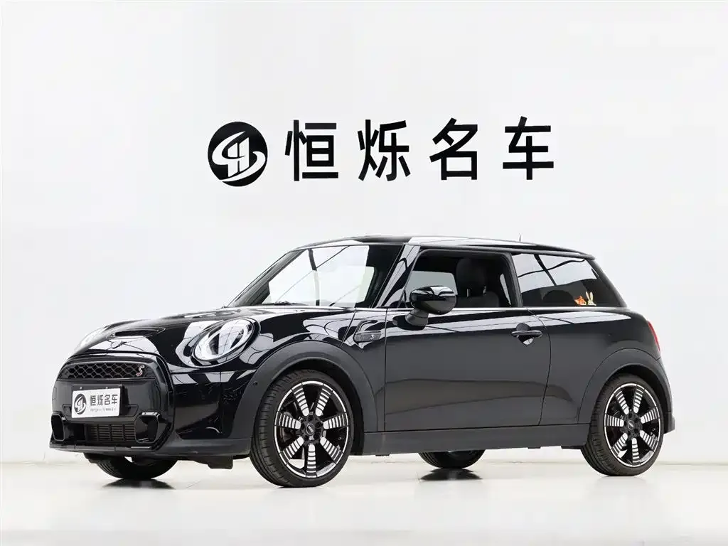 MINI Cooper (3-door) — фото 1