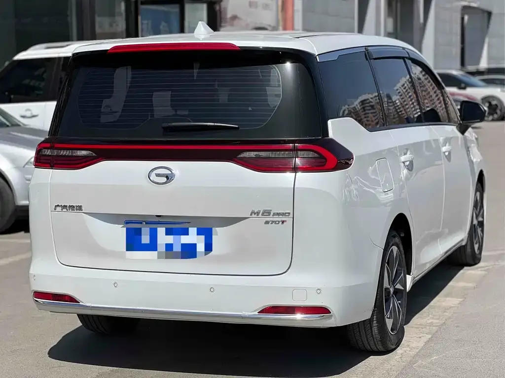 GAC Motor Trumpchi M6 — фото 10