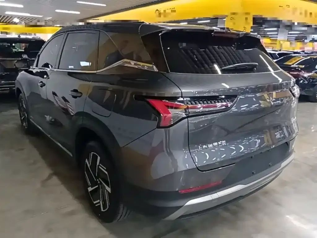 Wuling Xingguang S — фото 9
