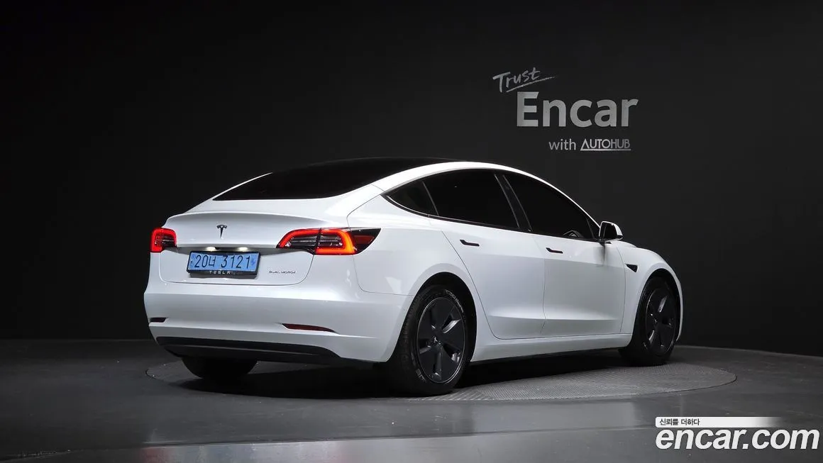 Tesla Model 3 2022 из KR, фото 8