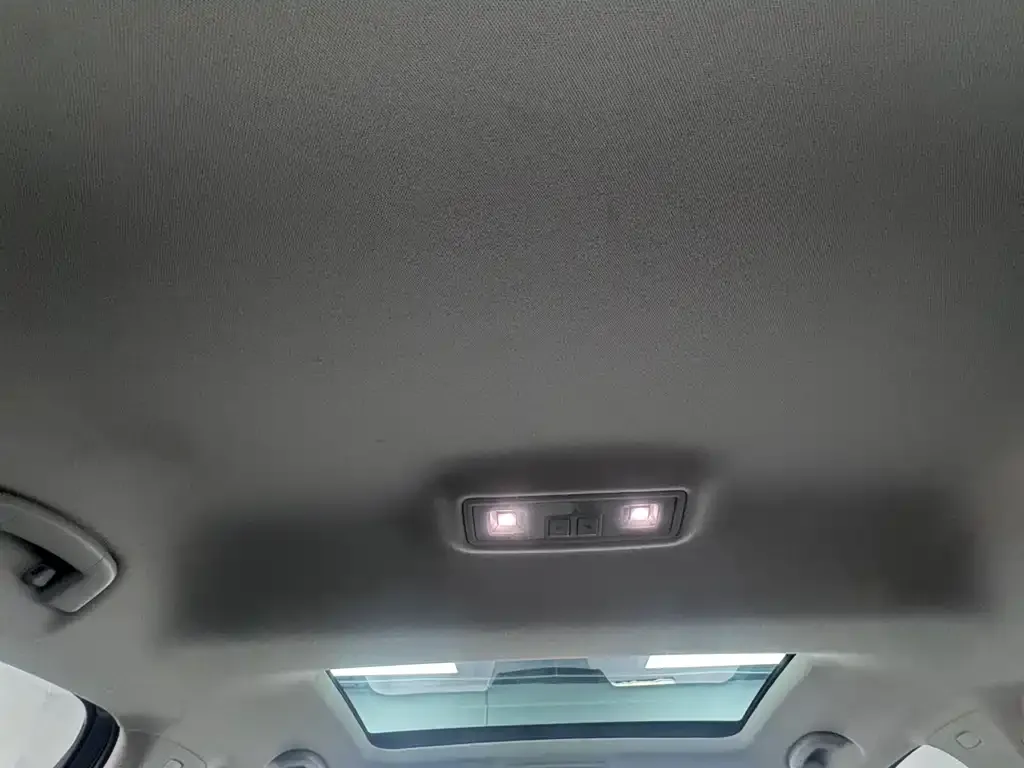 Skoda Superb 2023 из CN, фото 2