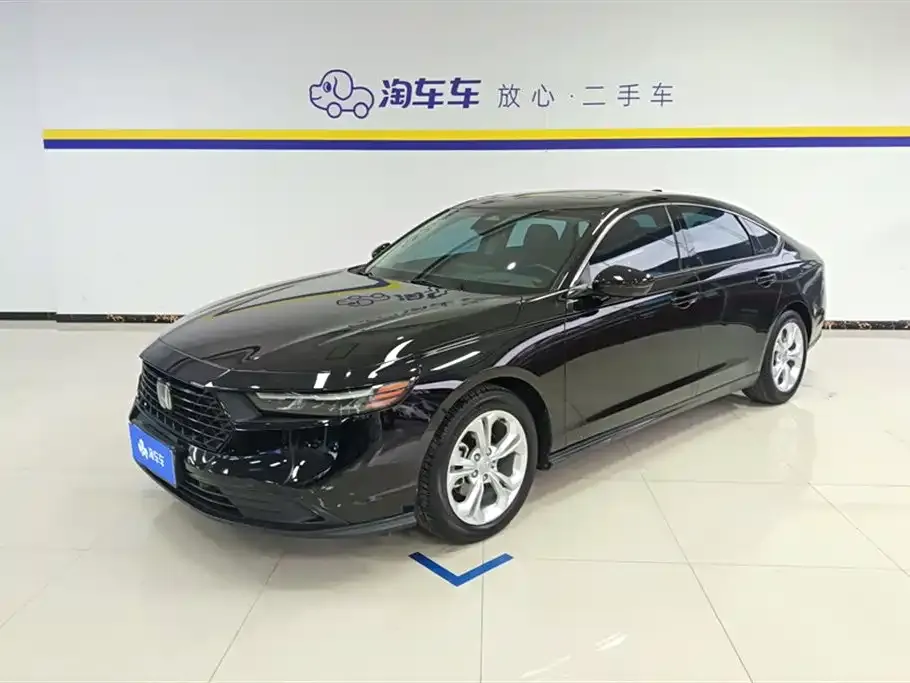 Honda Accord — фото 1
