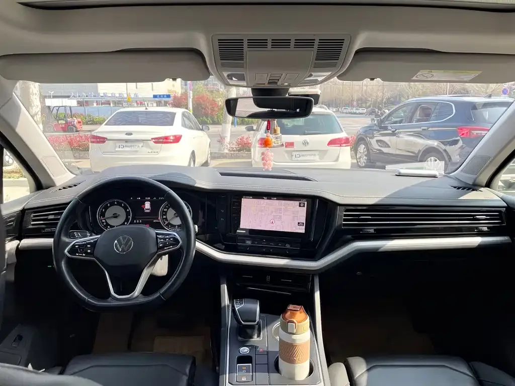 Volkswagen Touareg 2021 из CN, фото 3