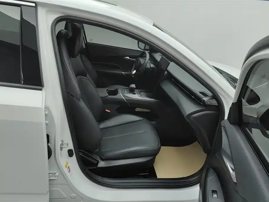 Changan Eado 2025 из CN, фото 10