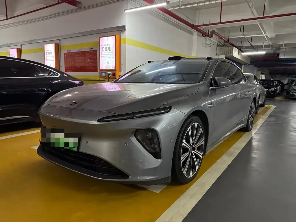 NIO ET7