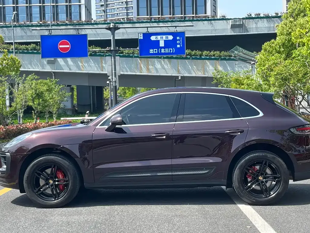 Porsche Macan — фото 7
