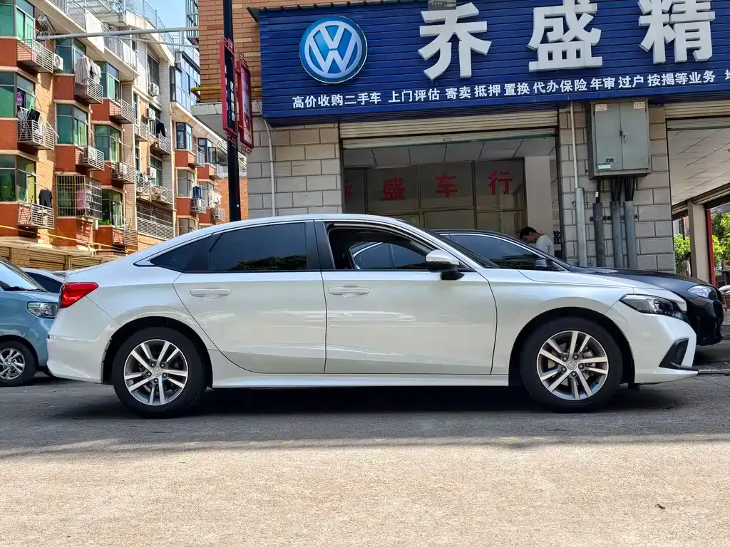 Honda Civic — фото 6