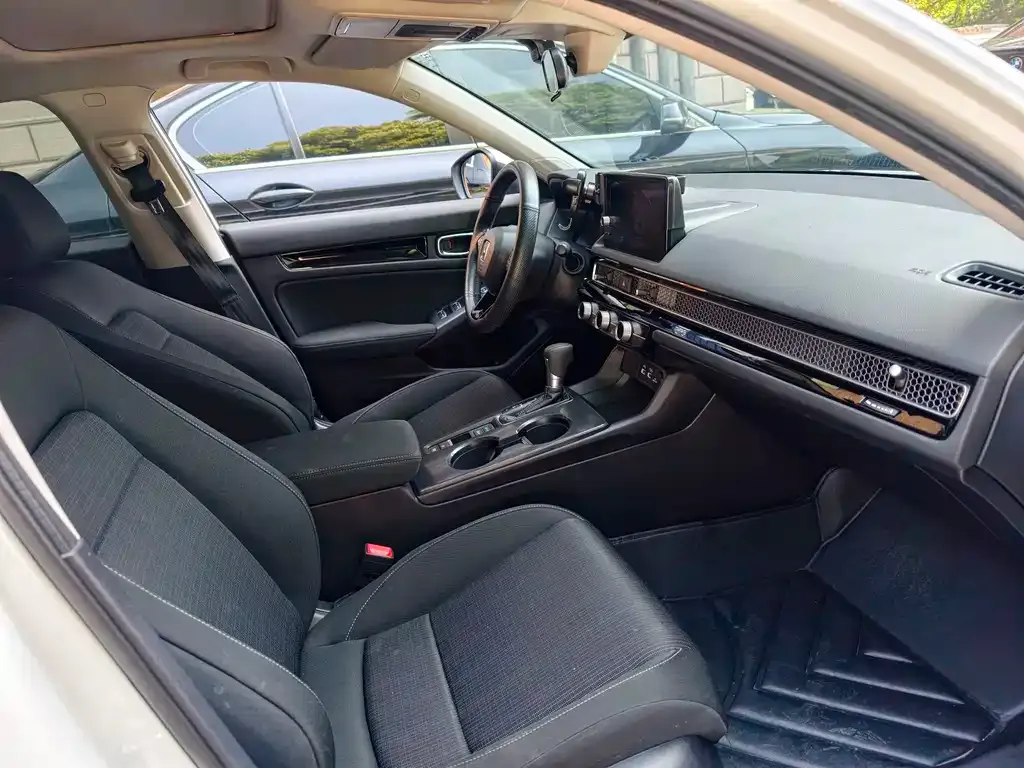 Honda Civic — фото 3