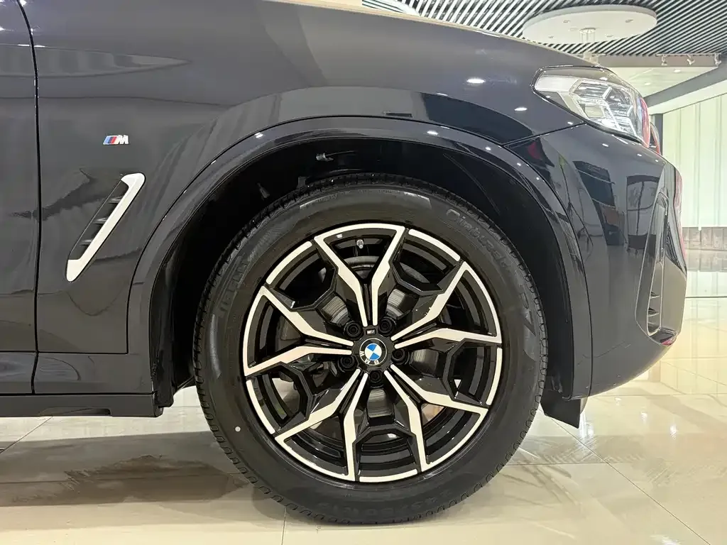 BMW X3 — фото 2
