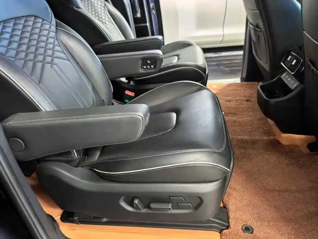 Hyundai Custo 2024 из CN, фото 5