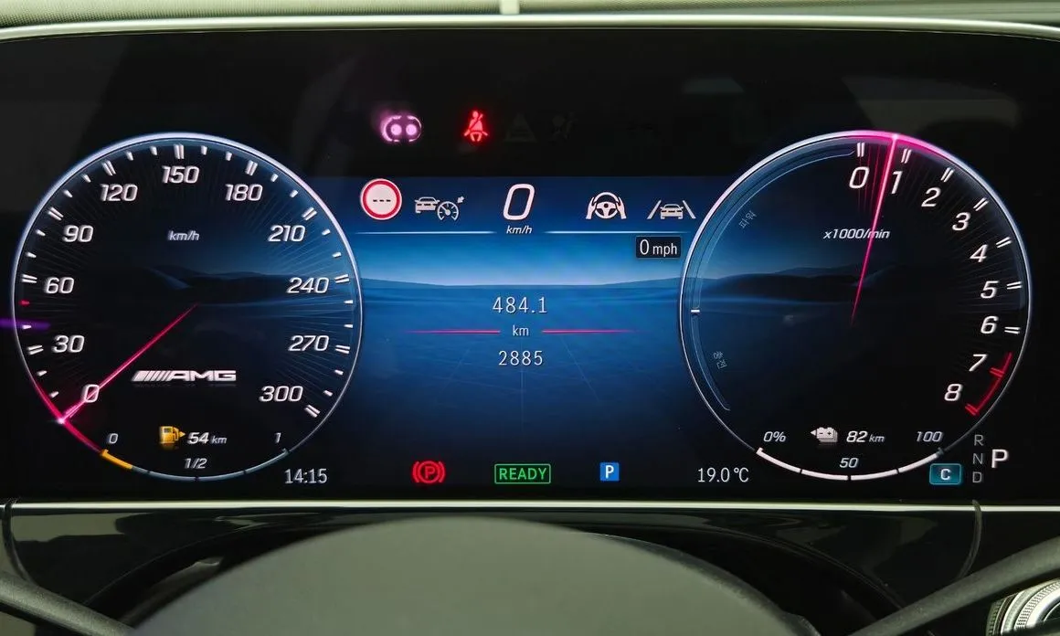 Mercedes-Benz E-Class 2025 из KR, фото 5