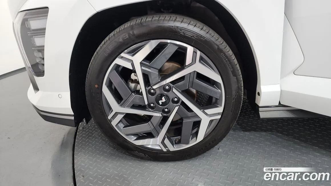 Hyundai Kona — фото 2