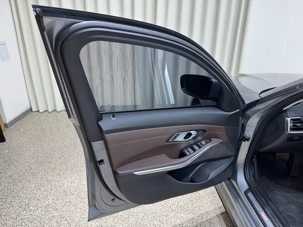 BMW i3 — фото 10