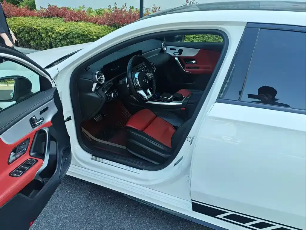 Mercedes-Benz A-Class AMG 2021 из CN, фото 3