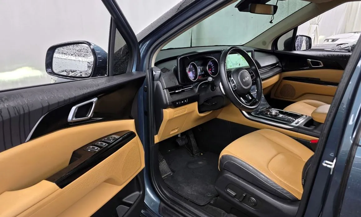 Kia Carnival 2022 из KR, фото 4