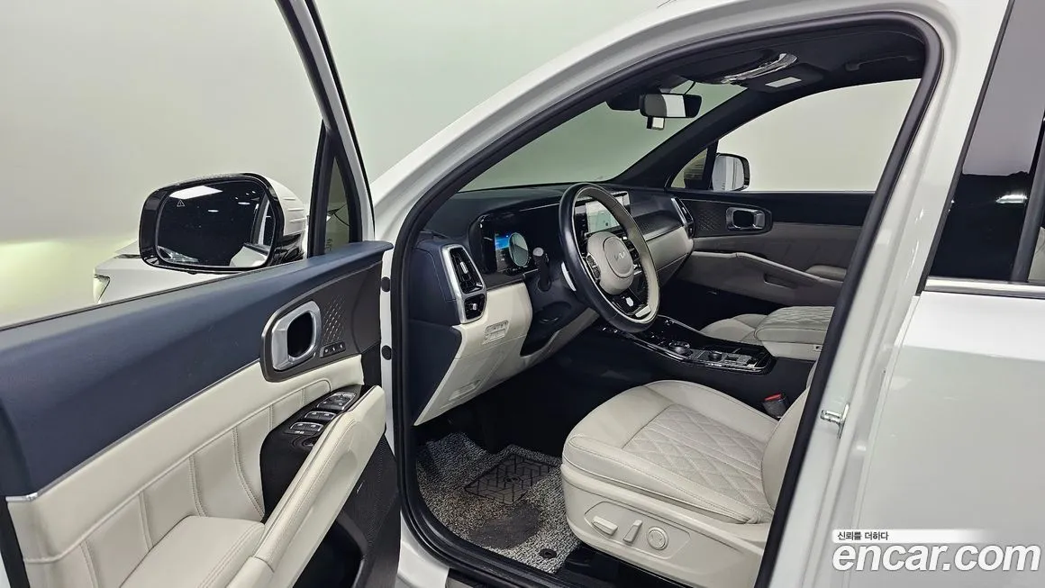 Kia Sorento — фото 7
