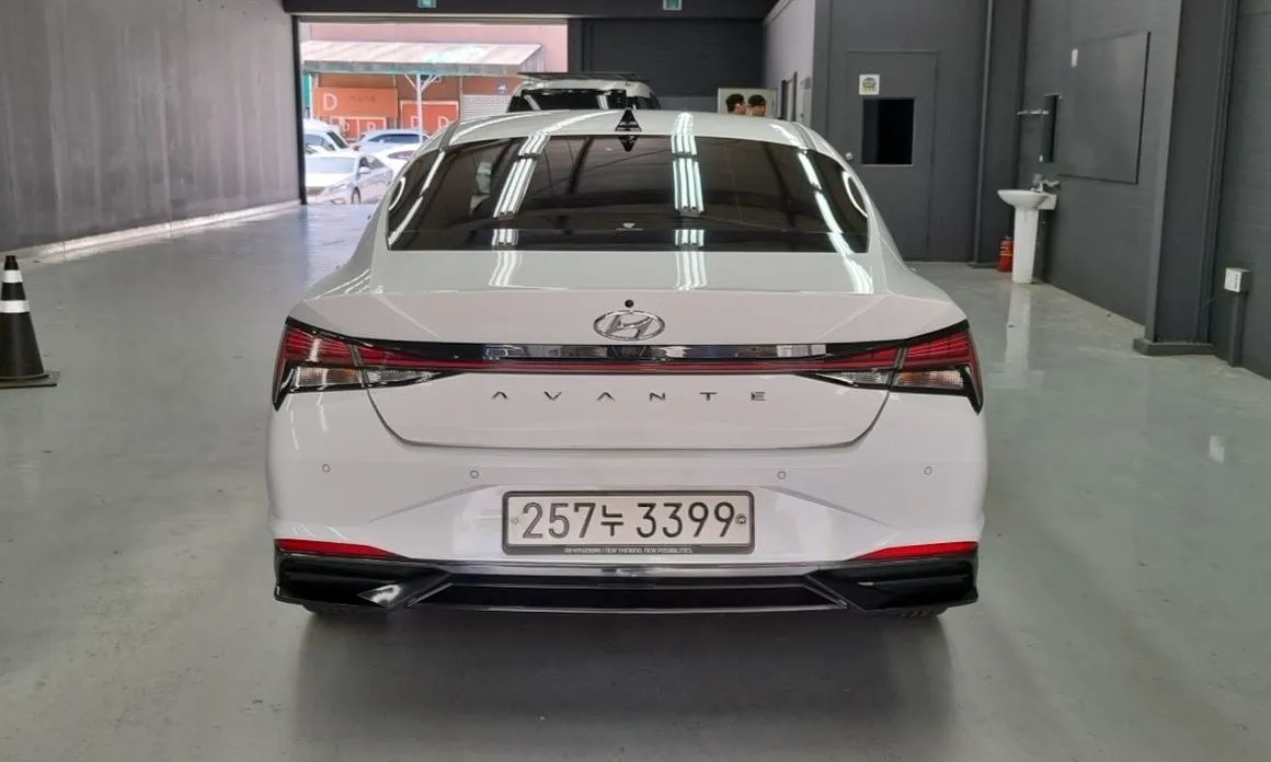 Hyundai AVANTE — фото 5