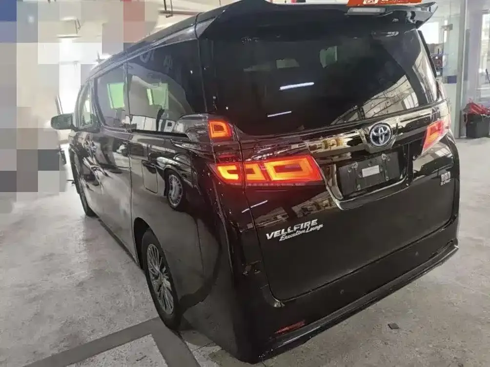 Toyota Vellfire 2021 из CN, фото 4