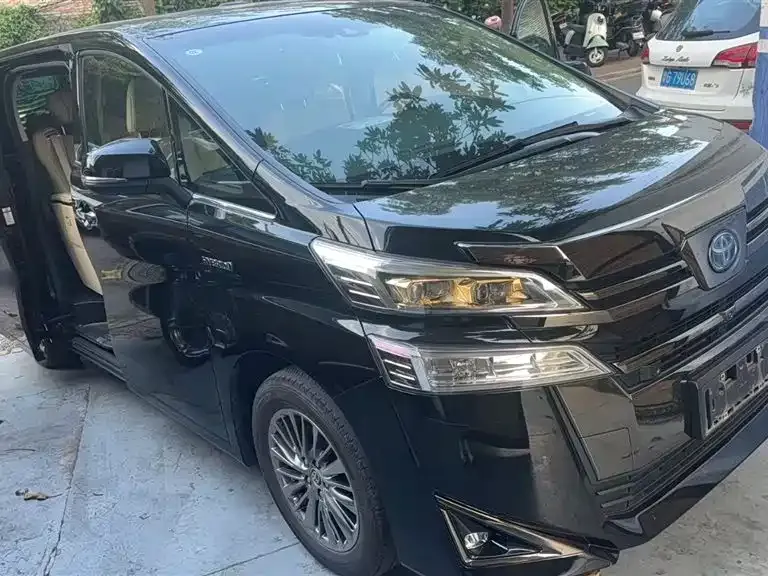 Toyota Vellfire 2021 из CN, фото 5