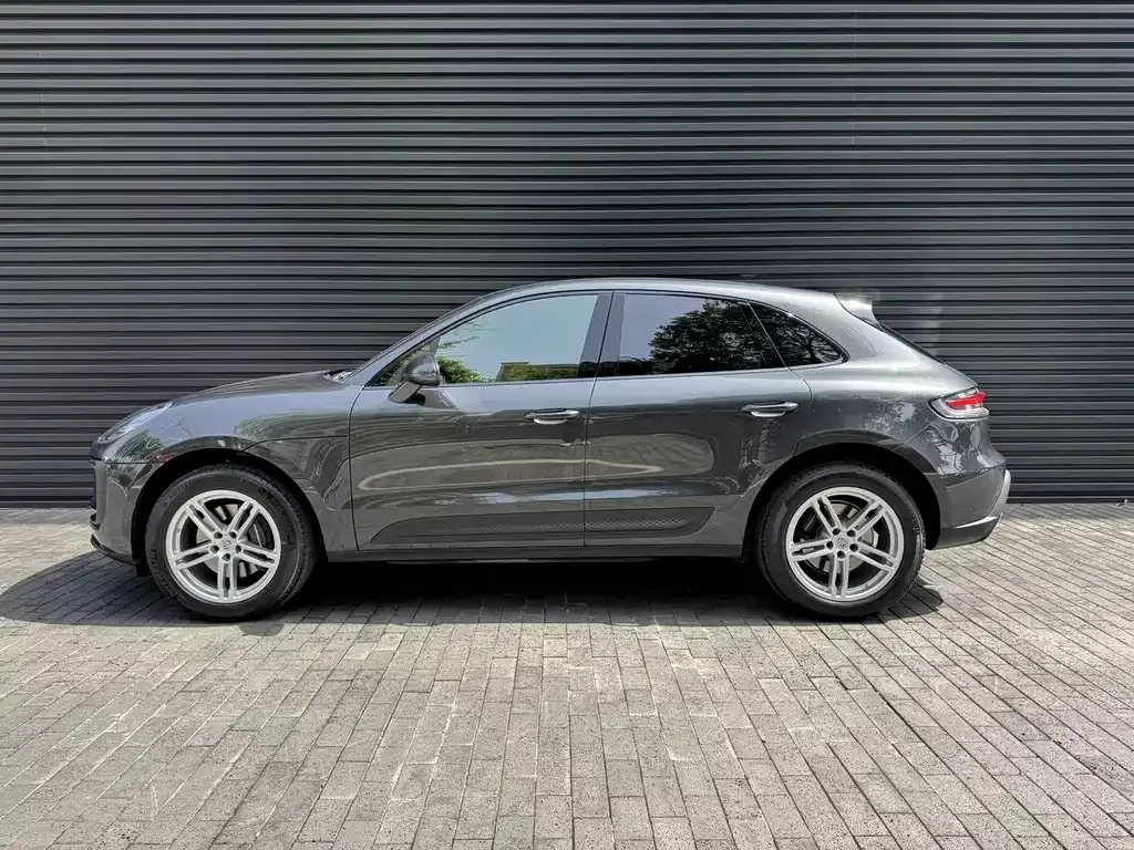 Porsche Macan — фото 10