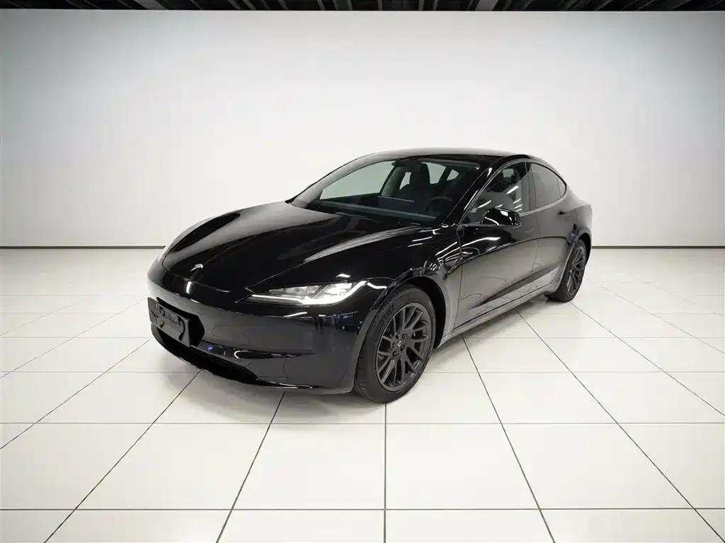 Tesla Model 3 — фото 4