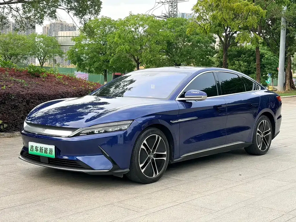 BYD Han — фото 1