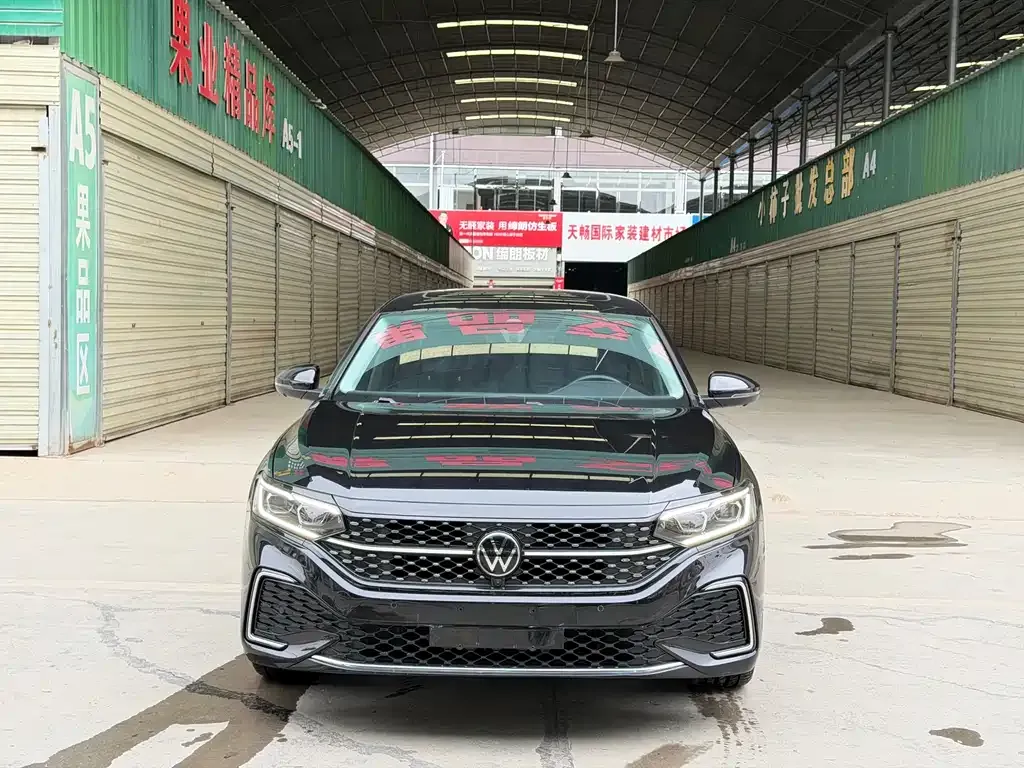 Volkswagen Passat — фото 10